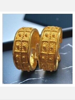Leslie Block Vintage 1980's Gold Plated  Hammered Bead Hoop Clip-on Earrings